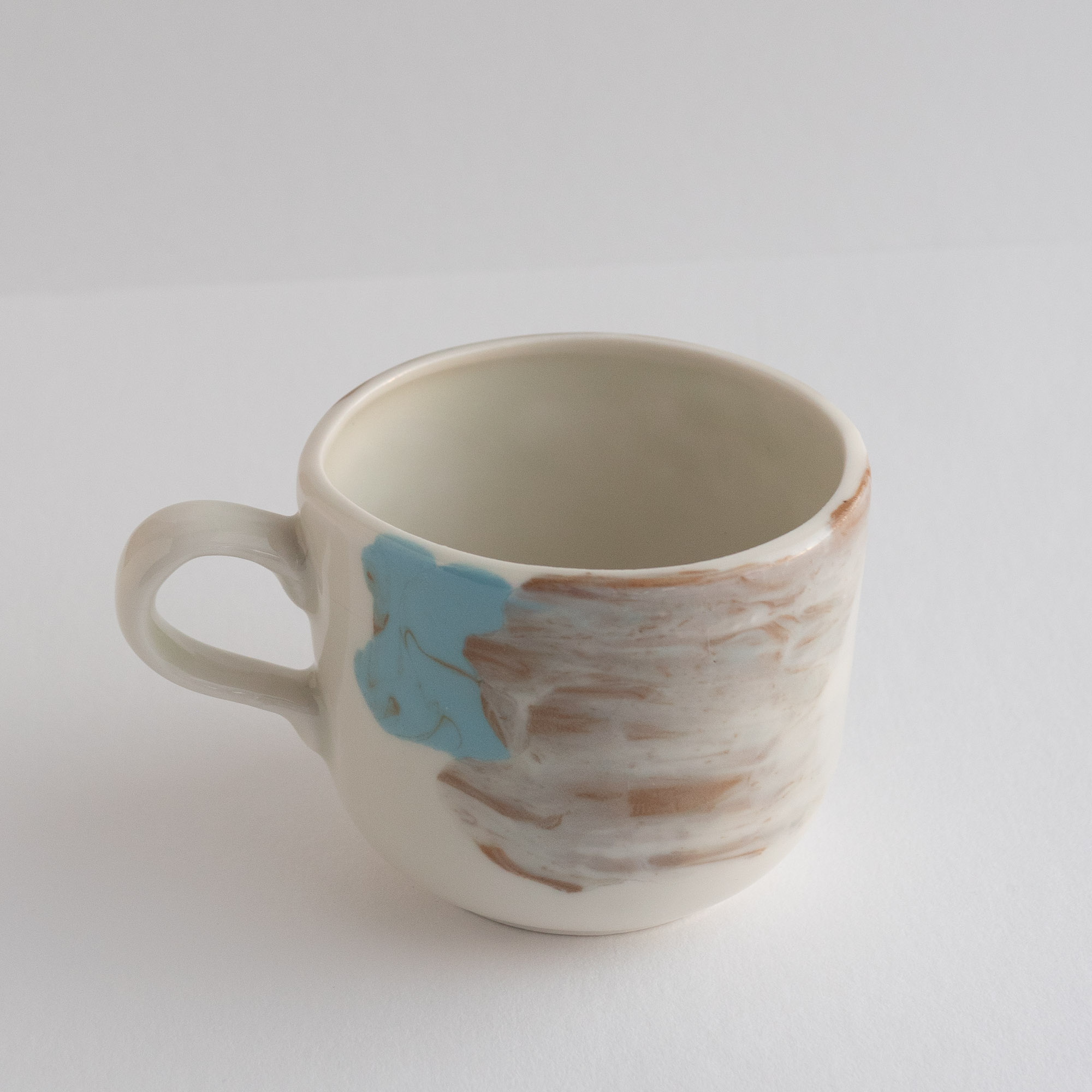 Skaite Mug 02 and its textural moments - Image 2