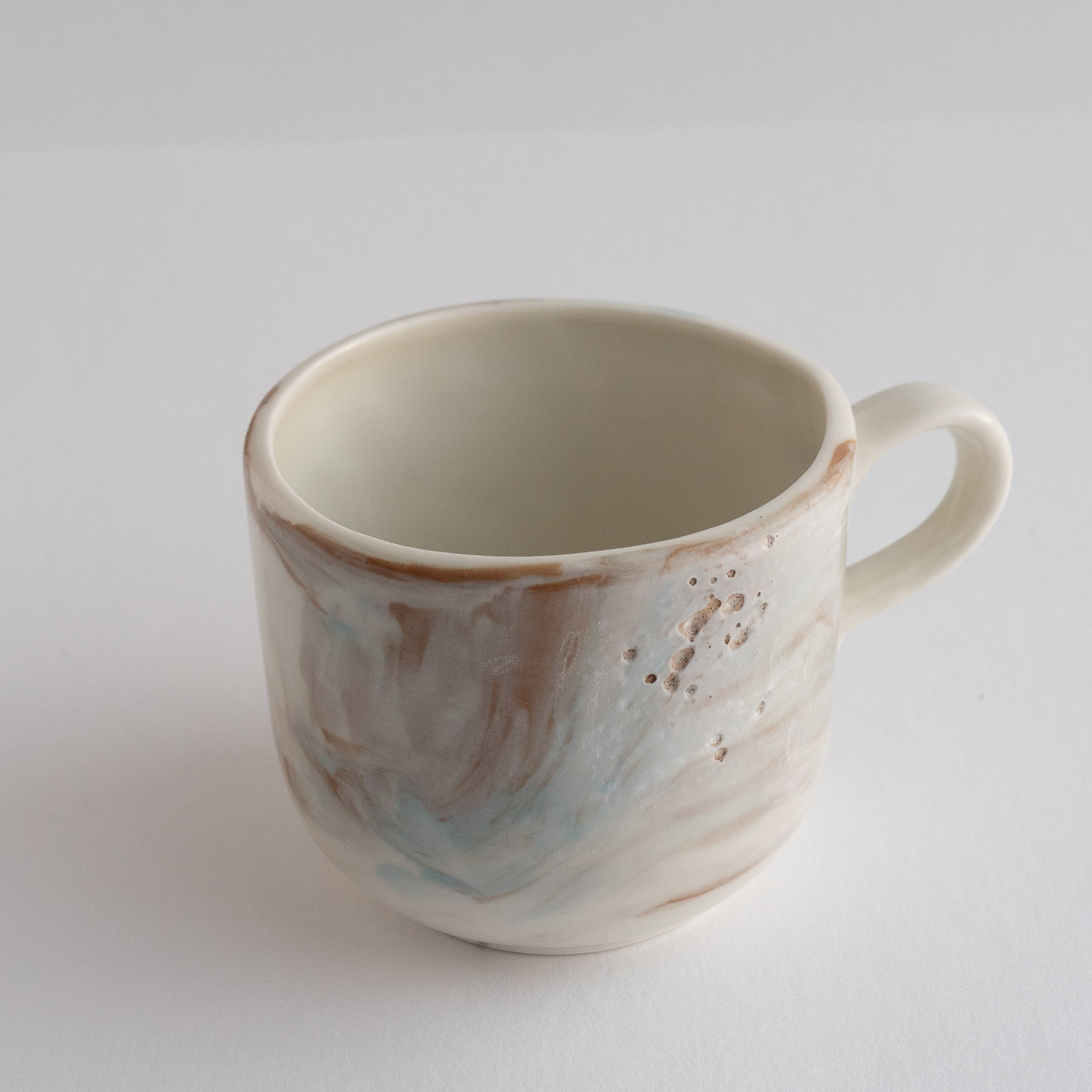 Skaite Mug 02 and its textural moments - Image 1