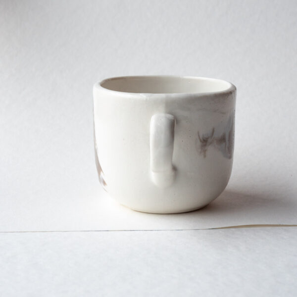 Skaite Mug 08 that got too friendly with the kiln shelves