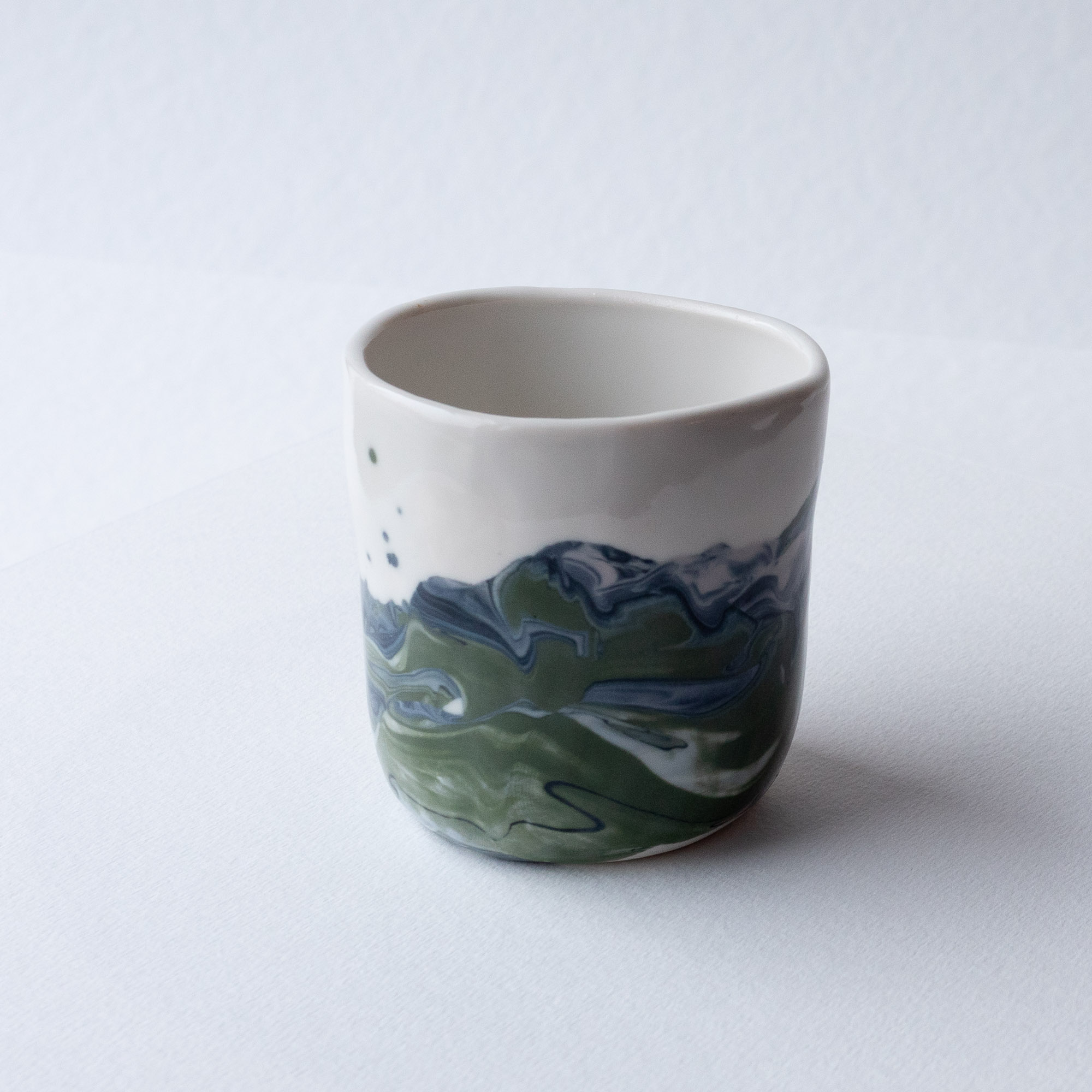 Studio Tumbler 01 that looks like the mountains - Image 2